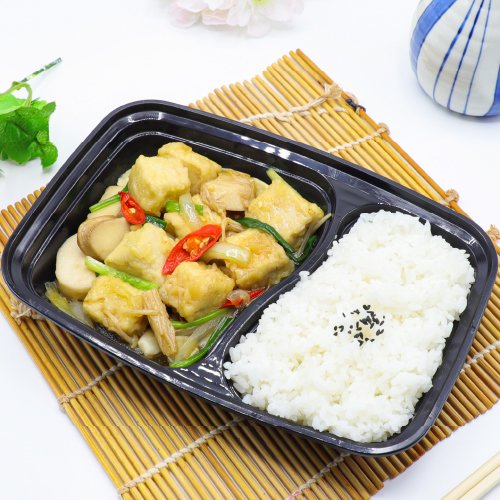 มินิเบนโตะเต้าหู้ผัด (มังสวิรัติ) (สั่งล่วงหน้า 1 วันและขั้นต่ำ 3 ชุด)